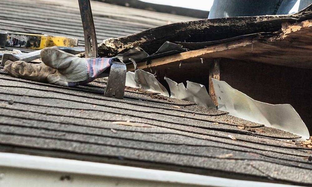 reputable storm damage roof repair company Southeast